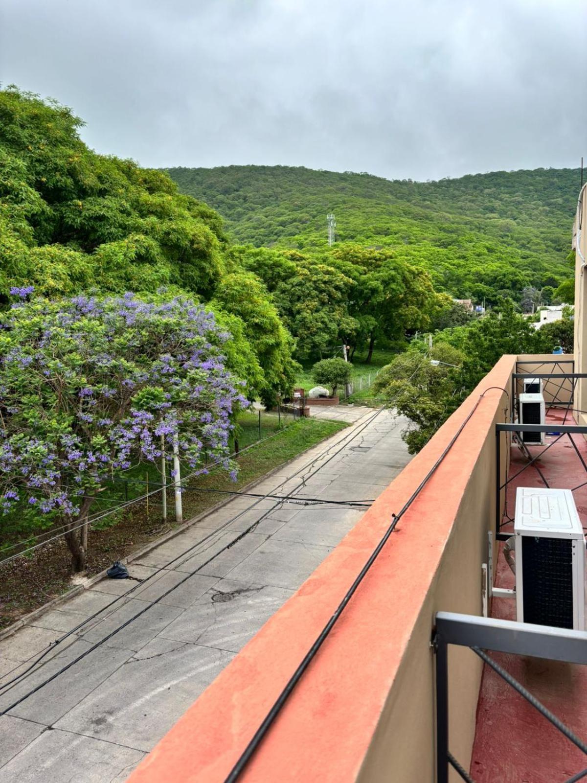 Guest House Salta Esterno foto